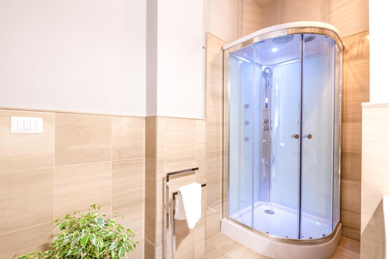 City Gate - Luxury Suites Bari Exterior photo