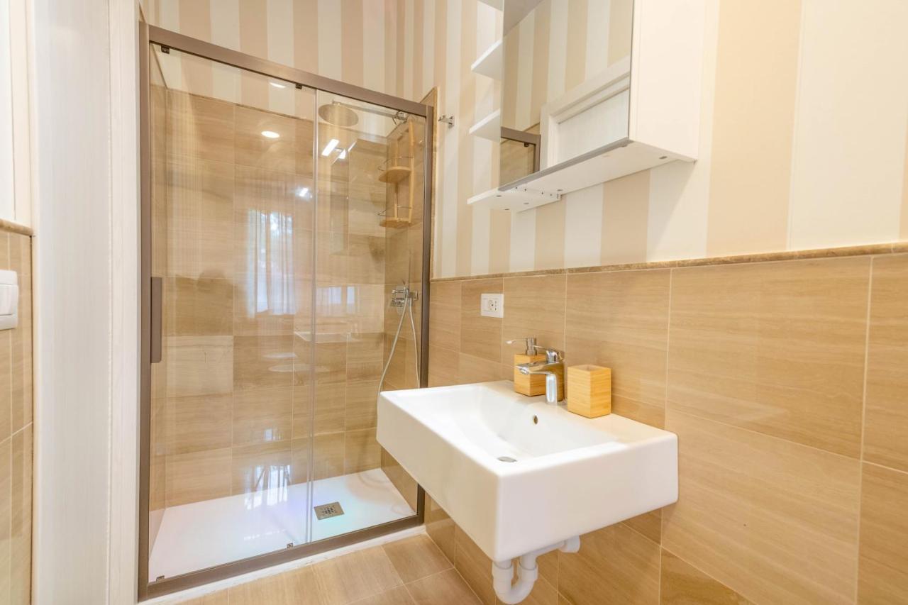 City Gate - Luxury Suites Bari Exterior photo